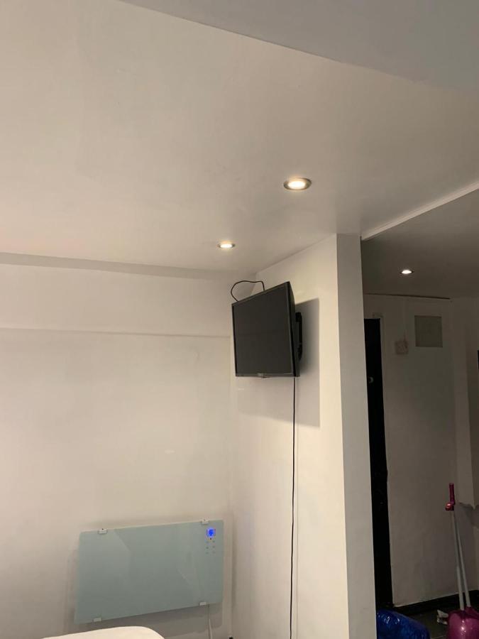 Comfort Studio Londres Extérieur photo