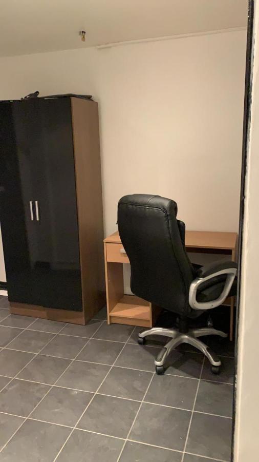 Comfort Studio Londres Extérieur photo