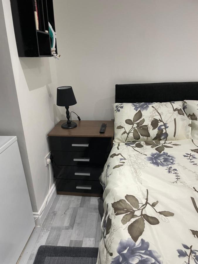 Comfort Studio Londres Extérieur photo